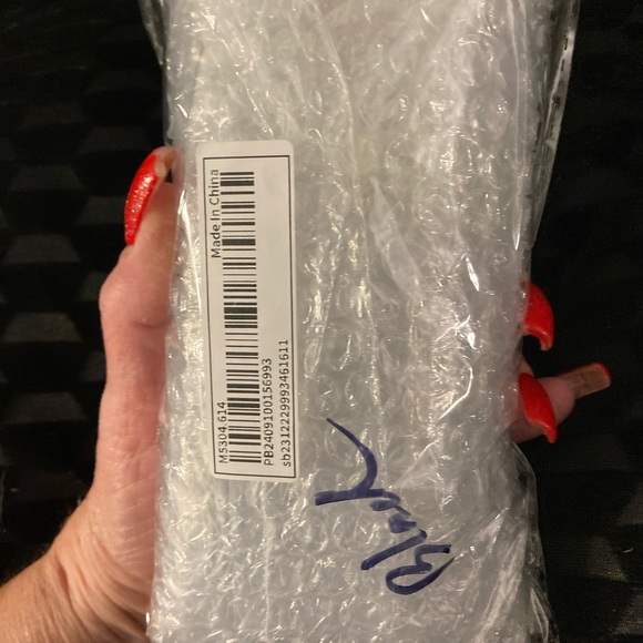 Eyeshadow-Misslyn Eyeshadow Shades, Shade Of Nude, Pigmented Black Smokey nwt - Picture 9 of 9